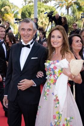 Cannes - L Amour Ouf (Beating Hearts) Red Carpet Philippe Douste-Blazy and Marie-Yvonne Douste-Blazy attend the L Amour Ouf (Beating Hearts) Red Carpet at the 77th annual Cannes Film Festival at Palais des Festivals on May 23, 2024 in Cannes, France. Photo by ShootPix ABACAPRESS.COM Cannes France  Copyright: xShootPix ABACAx