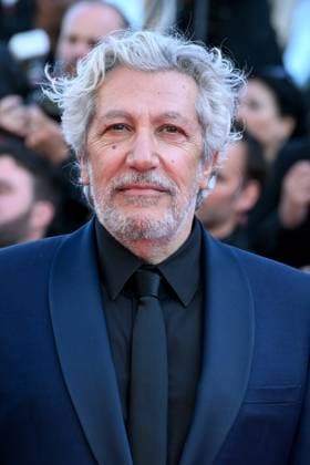 77eme Festival International du Film de Cannes Marche du film LAmour Fou Festival de Cannes 2024 77e Ã dition montee Lamour Ouf Alain Chabat 305439 2024 05 23  Copyright: xLionelxGuericolas MPPx STAR_305439_098
