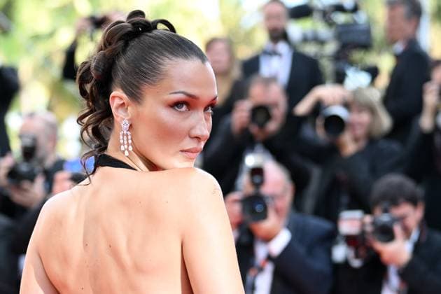 77eme Festival International du Film de Cannes Marche du film LAmour Fou Festival de Cannes 2024 77e Ã dition montee Lamour Ouf Bella Hadid 305439 2024 05 23  Copyright: xLionelxGuericolas MPPx STAR_305439_285