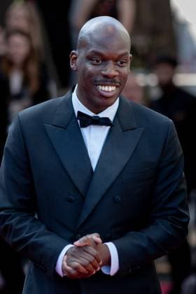 Cannes, France 23rd May, 2024 Jean Pascal Zadi attends L™amour Ouf Beating Hearts Screening red carpet at the 77th annual Cannes Film Festival at Palais des Festivals on May 23, 2024 in Cannes, France CINEMA 77eme Festival de Cannes Red Carpet du film L™amour Ouf Beating Hearts 23 05 2024 NorbertScanella Panoramic 