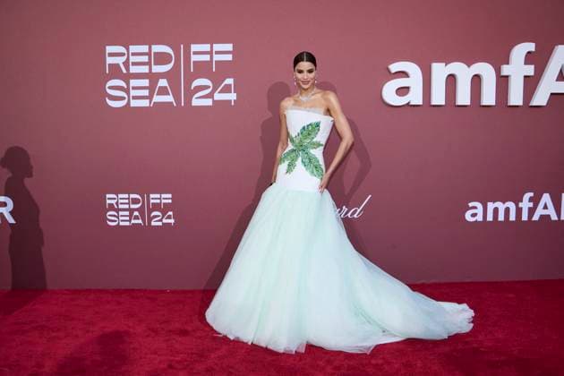 Photocall of the l?amfAR 2024 gala at l?HÃ tel du Cap Eden Roc, during the 77th Cannes International Film Festival Ariadna GutiÃ rrez Photocall of the l?amfAR 2024 gala at l?HÃ tel du Cap Eden Roc, Antibes, during the 77th Cannes International Film Festival On May 23th 2024 in Cap d Antibes, France Moreau Jacovides Bestimage Celebs attending amfAR Gala Cannes 2024 at Hotel du Cap Eden Roc, during the 77th Cannes International Film Festival On May 23th 2024 in Cap d Antibes, France Cap d Antibes France  Copyright: xJACOVIDES-MOREAUx xBESTIMAGExJACOVIDES-MOREAUx xBESTIMAGEx