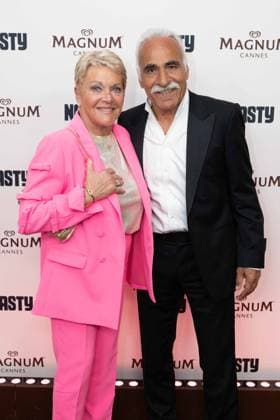 magnum day7 photocall Mansour Bahrami, Frederique Bahrami Nasty beach party during the 77th Cannes International Film Festival on May 23, 2024 Cannes France Jeremy Melloul Magnum Cannes via Bestimage Magnum Beach Nasty party during the 77th Cannes International Film Festival on May 23, 2024 Cannes France  Copyright: xJeremyxMelloulx xMagnumxCannesxviaxBestimagexJeremyxMelloulx xMagnumxCannesxviaxBestimagex