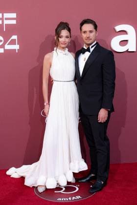 Photocall of the l?amfAR 2024 gala at l?HÃ tel du Cap Eden Roc, during the 77th Cannes International Film Festival Guest Photocall of the l?amfAR 2024 gala at l?HÃ tel du Cap Eden Roc, Antibes, during the 77th Cannes International Film Festival On May 23th 2024 in Cap d Antibes, France Moreau Jacovides Bestimage Celebs attending amfAR Gala Cannes 2024 at Hotel du Cap Eden Roc, during the 77th Cannes International Film Festival On May 23th 2024 in Cap d Antibes, France Cap d Antibes France  Copyright: xJACOVIDES-MOREAUx xBESTIMAGExJACOVIDES-MOREAUx xBESTIMAGEx