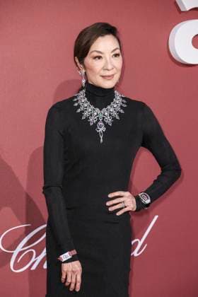 Cannes - amfAR Gala Michelle Yeoh attends the amfAR Cannes Gala 30th edition presented by Chopard and Red Sea International Film Festival at Hotel du Cap-Eden-Roc on May 23, 2024 in Cap d Antibes, France. Photo by Marco Piovanotto ABACAPRESS.COM Cap d Antibes France  Copyright: xPiovanottoxMarco ABACAx
