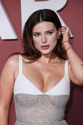 Cannes - amfAR Gala Bella Thorne attends the amfAR Cannes Gala 30th edition presented by Chopard and Red Sea International Film Festival at Hotel du Cap-Eden-Roc on May 23, 2024 in Cap d Antibes, France. Photo by Marco Piovanotto ABACAPRESS.COM Cap d Antibes France  Copyright: xPiovanottoxMarco ABACAx