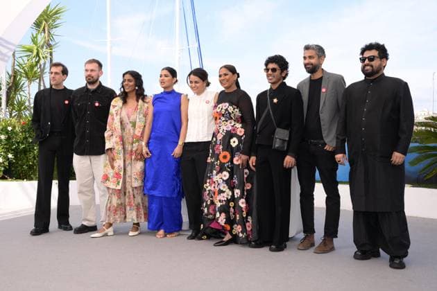 CANNES, FRANCE MAY 24 G D Julien GRAFF, producer, Thomas HAKIM, producer, Kani KUSRUTI, actress, Divya PRABHA, actress, Payal KAPADIA, director, Chhaya KADAM, actress, Hridhu HAROON, actor, Ranabir DAS, director of photography, co-producer, Zico MAITRA, producer during the photocall of the film All we imagine as light in competition at the 77th Cannes Film Festival at the Palais des Festivals on May 24, 2024 in Cannes, France CINEMA 77eme Festival de Cannes Photocall 24 05 2024 ValentinaClaret Panoramic