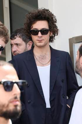 Cannes - Vincent Lacoste At The Martinez Vincent Lacoste is spotted at Hotel Martinez during 77th Film Festival of Cannes, on May 24, 2024 in Cannes, France. Photo by Marco Piovanotto ABACAPRESS.COM Cannes France  Copyright: xPiovanottoxMarco ABACAx