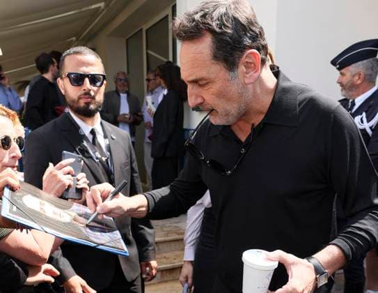 Cannes - Gilles Lellouche At The Martinez Gilles Lellouche is spotted at Hotel Martinez during 77th Film Festival of Cannes, on May 24, 2024 in Cannes, France. Photo by Marco Piovanotto ABACAPRESS.COM Cannes France  Copyright: xPiovanottoxMarco ABACAx