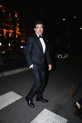 Milan, Italy: Cannes, Arrivals at the Michael Kors Party during the Festival de Cannes. In the photo: Pierfrancesco Favino arrives Michael Kors party Milan Italy  - ZUMAp169 20240524_zea_p169_549 Copyright: xAlessandroxBremecx