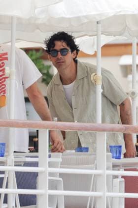 Heidi Klum At Eden Roc - Antibes Joe Jonas at Eden Roc in Antibes, France on May 24, 2024. Photo by ABACAPRESS.COM Antibes France  Copyright: xABACAx