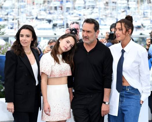 77th Cannes Film Festival 2024 Photocall film: L Amour Ouf (Beating Hearts) Cannes, 77th Cannes Film Festival 2024 Photocall film: L Amour Ouf (Beating Hearts) In the photo: Elodie Bouchez, Mallory Wanecque, Gilles Lellouche, Adele Exarchopoulos Cannes France  Copyright: xIPA ABACAx