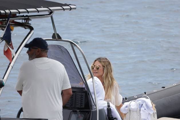 Internationale Filmfestspiele von Cannes, Leni und Heidi Klum am Eden Roc Hotel Heidi Klum And Leni Take A Boat Ride - Antibes Heidi Klum and daughter Leni go for a boat ride from the Hotel du Cap-Eden-Roc on May 24, 2024in Antibes France. Photo by ABACAPRESS.COM Antibes France  Copyright: xABACAx