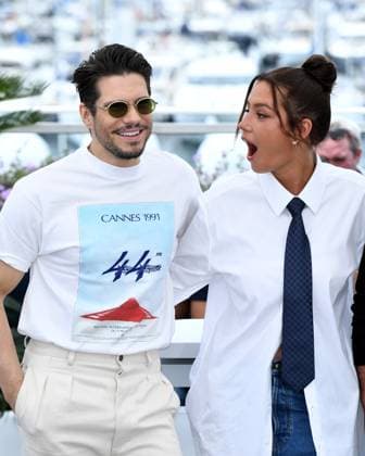 Cannes, France: Cannes, 77th Cannes Film Festival 2024 Photocall film: Ã¢â‚¬oeL Amour Ouf (Beating Hearts) In the photo: Francois Civil, Adele Exarchopoulos Cannes France  - ZUMAp169 20240524_zea_p169_704 Copyright: xAlbertoxTerenghix