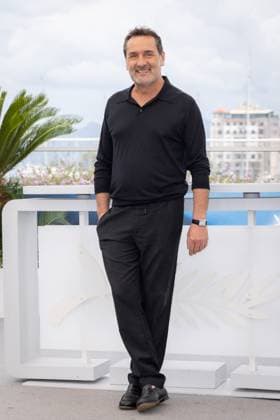 Cannes - L Amour Ouf Photocall Gilles Lellouche attend the L Amour Ouf (Beating Hearts) Photocall at the 77th annual Cannes Film Festival at Palais des Festivals on May 24, 2024 in Cannes, France. Photo by Shootpix ABACAPRESS.COM Cannes France  Copyright: xShootpix ABACAx