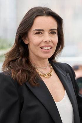 Photocall of the movie LAmour Ouf Beating Hearts CompÃ tition lors du 77eme Festival International du Film de Cannes Elodie Bouchez Photocall of the movie LAmour Ouf Beating Hearts CompÃ tition lors du 77eme Festival International du Film de Cannes May 14 25, 2024 , May 24, 2024 Moreau Jacovides Bestimage Photocall of the movie LAmour Ouf Beating Hearts Competition during the 77th Cannes International Film Festival May 14 25, 2024 , May 24, 2024 Cannes France  Copyright: xJACOVIDES-MOREAUx xBESTIMAGExJACOVIDES-MOREAUx xBESTIMAGEx