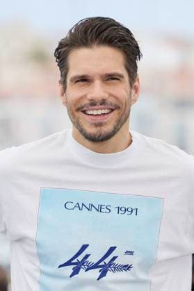 Photocall of the movie LAmour Ouf Beating Hearts CompÃ tition lors du 77eme Festival International du Film de Cannes Francois Civil Photocall of the movie LAmour Ouf Beating Hearts CompÃ tition lors du 77eme Festival International du Film de Cannes May 14 25, 2024 , May 24, 2024 Moreau Jacovides Bestimage Photocall of the movie LAmour Ouf Beating Hearts Competition during the 77th Cannes International Film Festival May 14 25, 2024 , May 24, 2024 Cannes France  Copyright: xJACOVIDES-MOREAUx xBESTIMAGExJACOVIDES-MOREAUx xBESTIMAGEx