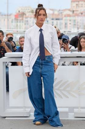 Photocall of the movie LAmour Ouf Beating Hearts CompÃ tition lors du 77eme Festival International du Film de Cannes Adele Exarchopoulos Photocall of the movie LAmour Ouf Beating Hearts CompÃ tition lors du 77eme Festival International du Film de Cannes May 14 25, 2024 , May 24, 2024 Moreau Jacovides Bestimage Photocall of the movie LAmour Ouf Beating Hearts Competition during the 77th Cannes International Film Festival May 14 25, 2024 , May 24, 2024 Cannes France  Copyright: xJACOVIDES-MOREAUx xBESTIMAGExJACOVIDES-MOREAUx xBESTIMAGEx