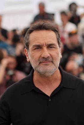 Photocall of the movie LAmour Ouf Beating Hearts CompÃ tition during the 77th Cannes International Film Festival Le rÃ alisateur Gilles Lellouche Photocall of the movie LAmour Ouf Beating Hearts CompÃ tition during the 77th Cannes International Film Festival May 14 25, 2024 , le 24 mai 2024 Jacovides Moreau Bestimage Photocall of the movie LAmour Ouf Beating Hearts Competition during the 77th Cannes International Film Festival May 14 25, 2024 , May 24, 2024 Cannes France  Copyright: xJACOVIDES-MOREAUx xBESTIMAGExJACOVIDES-MOREAUx xBESTIMAGEx