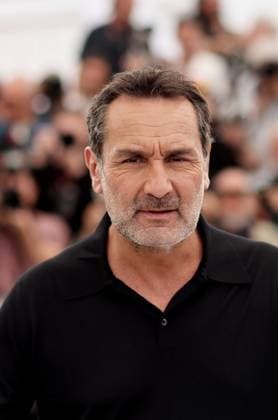 Photocall of the movie LAmour Ouf Beating Hearts CompÃ tition during the 77th Cannes International Film Festival Le rÃ alisateur Gilles Lellouche Photocall of the movie LAmour Ouf Beating Hearts CompÃ tition during the 77th Cannes International Film Festival May 14 25, 2024 , le 24 mai 2024 Jacovides Moreau Bestimage Photocall of the movie LAmour Ouf Beating Hearts Competition during the 77th Cannes International Film Festival May 14 25, 2024 , May 24, 2024 Cannes France  Copyright: xJACOVIDES-MOREAUx xBESTIMAGExJACOVIDES-MOREAUx xBESTIMAGEx