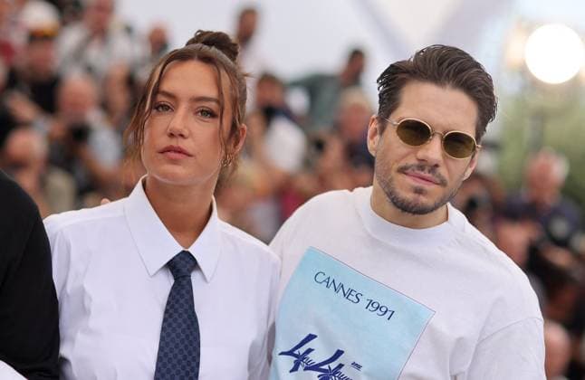 Photocall of the movie LAmour Ouf Beating Hearts CompÃ tition during the 77th Cannes International Film Festival Adele Exarchopoulos et Francois Civil Photocall of the movie LAmour Ouf Beating Hearts CompÃ tition during the 77th Cannes International Film Festival May 14 25, 2024 , May 24, 2024 Jacovides Moreau Bestimage Photocall of the movie LAmour Ouf Beating Hearts Competition during the 77th Cannes International Film Festival May 14 25, 2024 , May 24, 2024 Cannes France  Copyright: xJACOVIDES-MOREAUx xBESTIMAGExJACOVIDES-MOREAUx xBESTIMAGEx