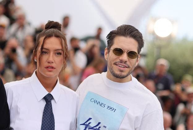 Photocall of the movie LAmour Ouf Beating Hearts CompÃ tition during the 77th Cannes International Film Festival Adele Exarchopoulos et Francois Civil Photocall of the movie LAmour Ouf Beating Hearts CompÃ tition during the 77th Cannes International Film Festival May 14 25, 2024 , May 24, 2024 Jacovides Moreau Bestimage Photocall of the movie LAmour Ouf Beating Hearts Competition during the 77th Cannes International Film Festival May 14 25, 2024 , May 24, 2024 Cannes France  Copyright: xJACOVIDES-MOREAUx xBESTIMAGExJACOVIDES-MOREAUx xBESTIMAGEx