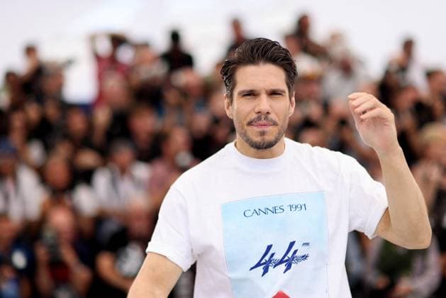 Photocall of the movie LAmour Ouf Beating Hearts CompÃ tition lors du 77eme Festival International du Film de Cannes Francois Civil Photocall of the movie LAmour Ouf Beating Hearts CompÃ tition lors du 77eme Festival International du Film de Cannes May 14 25, 2024 , May 24, 2024 Jacovides Moreau Bestimage Photocall of the movie LAmour Ouf Beating Hearts Competition during the 77th Cannes International Film Festival May 14 25, 2024 , May 24, 2024 Cannes France  Copyright: xJACOVIDES-MOREAUx xBESTIMAGExJACOVIDES-MOREAUx xBESTIMAGEx