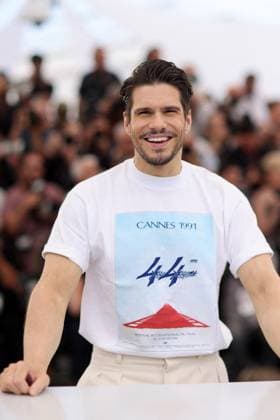 Photocall of the movie LAmour Ouf Beating Hearts CompÃ tition lors du 77eme Festival International du Film de Cannes Francois Civil Photocall of the movie LAmour Ouf Beating Hearts CompÃ tition lors du 77eme Festival International du Film de Cannes May 14 25, 2024 , May 24, 2024 Jacovides Moreau Bestimage Photocall of the movie LAmour Ouf Beating Hearts Competition during the 77th Cannes International Film Festival May 14 25, 2024 , May 24, 2024 Cannes France  Copyright: xJACOVIDES-MOREAUx xBESTIMAGExJACOVIDES-MOREAUx xBESTIMAGEx