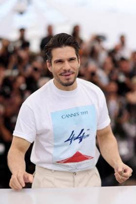 Photocall of the movie LAmour Ouf Beating Hearts CompÃ tition lors du 77eme Festival International du Film de Cannes Francois Civil Photocall of the movie LAmour Ouf Beating Hearts CompÃ tition lors du 77eme Festival International du Film de Cannes May 14 25, 2024 , May 24, 2024 Jacovides Moreau Bestimage Photocall of the movie LAmour Ouf Beating Hearts Competition during the 77th Cannes International Film Festival May 14 25, 2024 , May 24, 2024 Cannes France  Copyright: xJACOVIDES-MOREAUx xBESTIMAGExJACOVIDES-MOREAUx xBESTIMAGEx