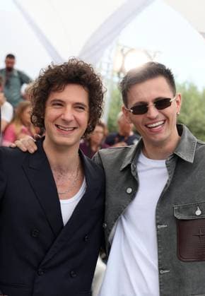Photocall of the movie LAmour Ouf Beating Hearts Competition during the 77th Cannes International Film Festival Vincent Lacoste et RaphaÃ l Quenard Photocall of the movie LAmour Ouf Beating Hearts Competition during the 77th Cannes International Film Festival May 14 25, 2024 , May 24, 2024 Jacovides Moreau Bestimage Photocall of the movie LAmour Ouf Beating Hearts Competition during the 77th Cannes International Film Festival May 14 25, 2024 , May 24, 2024 Cannes France  Copyright: xJACOVIDES-MOREAUx xBESTIMAGExJACOVIDES-MOREAUx xBESTIMAGEx