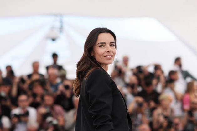 Photocall of the movie LAmour Ouf Beating Hearts CompÃ tition lors du 77eme Festival International du Film de Cannes Elodie Bouchez Photocall of the movie LAmour Ouf Beating Hearts CompÃ tition lors du 77eme Festival International du Film de Cannes May 14 25, 2024 , May 24, 2024 Jacovides Moreau Bestimage Photocall of the movie LAmour Ouf Beating Hearts Competition during the 77th Cannes International Film Festival May 14 25, 2024 , May 24, 2024 Cannes France  Copyright: xJACOVIDES-MOREAUx xBESTIMAGExJACOVIDES-MOREAUx xBESTIMAGEx