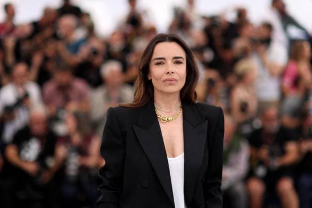 Photocall of the movie LAmour Ouf Beating Hearts CompÃ tition lors du 77eme Festival International du Film de Cannes Elodie Bouchez Photocall of the movie LAmour Ouf Beating Hearts CompÃ tition lors du 77eme Festival International du Film de Cannes May 14 25, 2024 , May 24, 2024 Jacovides Moreau Bestimage Photocall of the movie LAmour Ouf Beating Hearts Competition during the 77th Cannes International Film Festival May 14 25, 2024 , May 24, 2024 Cannes France  Copyright: xJACOVIDES-MOREAUx xBESTIMAGExJACOVIDES-MOREAUx xBESTIMAGEx