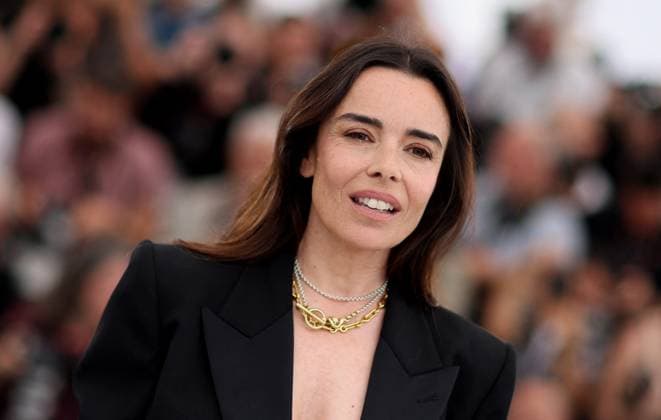 Photocall of the movie LAmour Ouf Beating Hearts CompÃ tition lors du 77eme Festival International du Film de Cannes Elodie Bouchez Photocall of the movie LAmour Ouf Beating Hearts CompÃ tition lors du 77eme Festival International du Film de Cannes May 14 25, 2024 , May 24, 2024 Jacovides Moreau Bestimage Photocall of the movie LAmour Ouf Beating Hearts Competition during the 77th Cannes International Film Festival May 14 25, 2024 , May 24, 2024 Cannes France  Copyright: xJACOVIDES-MOREAUx xBESTIMAGExJACOVIDES-MOREAUx xBESTIMAGEx