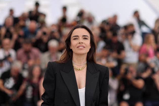 Photocall of the movie LAmour Ouf Beating Hearts CompÃ tition lors du 77eme Festival International du Film de Cannes Elodie Bouchez Photocall of the movie LAmour Ouf Beating Hearts CompÃ tition lors du 77eme Festival International du Film de Cannes May 14 25, 2024 , May 24, 2024 Jacovides Moreau Bestimage Photocall of the movie LAmour Ouf Beating Hearts Competition during the 77th Cannes International Film Festival May 14 25, 2024 , May 24, 2024 Cannes France  Copyright: xJACOVIDES-MOREAUx xBESTIMAGExJACOVIDES-MOREAUx xBESTIMAGEx