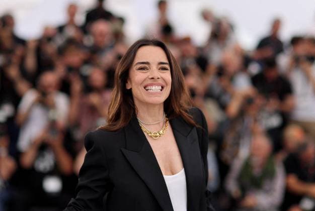 Photocall of the movie LAmour Ouf Beating Hearts CompÃ tition lors du 77eme Festival International du Film de Cannes Elodie Bouchez Photocall of the movie LAmour Ouf Beating Hearts CompÃ tition lors du 77eme Festival International du Film de Cannes May 14 25, 2024 , May 24, 2024 Jacovides Moreau Bestimage Photocall of the movie LAmour Ouf Beating Hearts Competition during the 77th Cannes International Film Festival May 14 25, 2024 , May 24, 2024 Cannes France  Copyright: xJACOVIDES-MOREAUx xBESTIMAGExJACOVIDES-MOREAUx xBESTIMAGEx