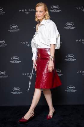 CÃ line Sallette et Charlotte Le Bon en confÃ rence Kering Talks Women In Motion lors du 77eme Festival International du Film de Cannes Ã l HÃ tel Majestic CÃ line Sallette en confÃ rence Kering Talks Women In Motion lors du 77eme Festival International du Film de Cannes Ã l HÃ tel Majestic, Ã Cannes, France, le 24 mai 2024 Olivier Borde Bestimage Kering Women in Motion with Celine Sallette et Charlotte Le Bon at the 77th annual Cannes Film Festival at Palais des Festivals on May 24, 2024 in Cannes, France Cannes France  Copyright: xOLIVIERxBORDEx xBESTIMAGExOLIVIERxBORDEx xBESTIMAGEx