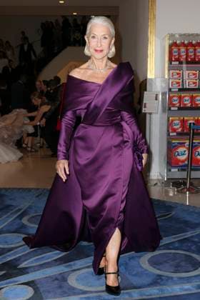 Cannes - Helen Mirren At The Martinez Helen Mirren is spotted at Hotel Martinez during 77th Film Festival of Cannes, on May 24, 2024 in Cannes, France. Photo by Marco Piovanotto ABACAPRESS.COM Cannes France  Copyright: xPiovanottoxMarco ABACAx