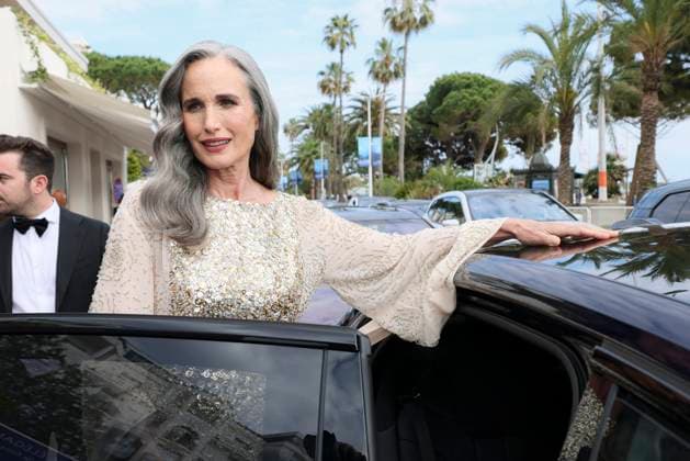 Cannes - Andie MacDowell At The Martinez Andie MacDowell is spotted at Hotel Martinez during 77th Film Festival of Cannes, on May 24, 2024 in Cannes, France. Photo by Marco Piovanotto ABACAPRESS.COM Cannes France  Copyright: xPiovanottoxMarco ABACAx