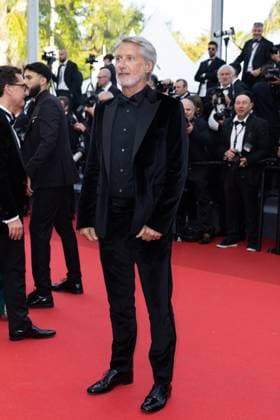 B MontÃ e des marches du film Â La plus prÃ cieuse des marchandises Â lors du 77eme Festival International du Film de Cannes Antoine de Caunes MontÃ e des marches du film Â La plus prÃ cieuse des marchandises Â lors du 77eme Festival International du Film de Cannes, au Palais des Festivals Ã Cannes On may 24th 2024 Olivier Borde Bestimage Red carpet of the movie Â The most precious of cargoes Â during the 77th Cannes International Film Festival at the Palais des Festivals in Cannes, France On may 24th 2024 Cannes France  Copyright: xOLIVIERxBORDEx xBESTIMAGExOLIVIERxBORDEx xBESTIMAGEx