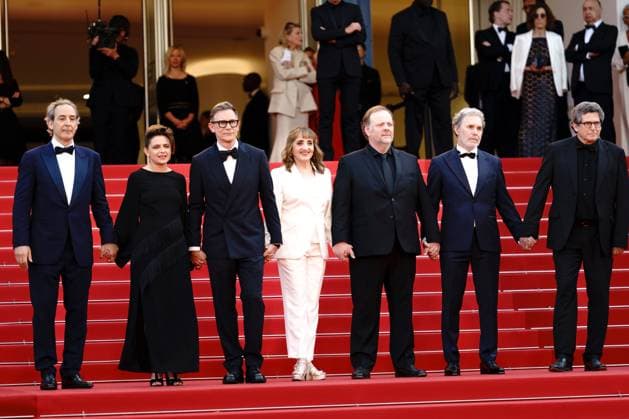 Cannes, France 24th May, 2024 Alexandre Desplat, Florence Gastaud, Michel Hazanavicius, Dominique Blanc, GrÃ gory Gadebois, Serge Hazanavicius and Patrick Sobelman attends La Plus PrÃ cieuse des Marchandise The Most Precious of Cargoes Screening red carpet at the 77th annual Cannes Film Festival at Palais des Festivals on May 24, 2024 in Cannes, France CINEMA 77eme Festival de Cannes Red Carpet du film La Plus PrÃ cieuse des Marchandise The Most Precious of Cargoes 24 05 2024 NorbertScanella Panoramic 