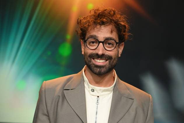 Cinematographer Christopher Aoun, winner of Best Cinematography Fiction Screen for the film series ZEIT Verbrechen - Deine Brüder at the 34 German Cinematography Award ceremony