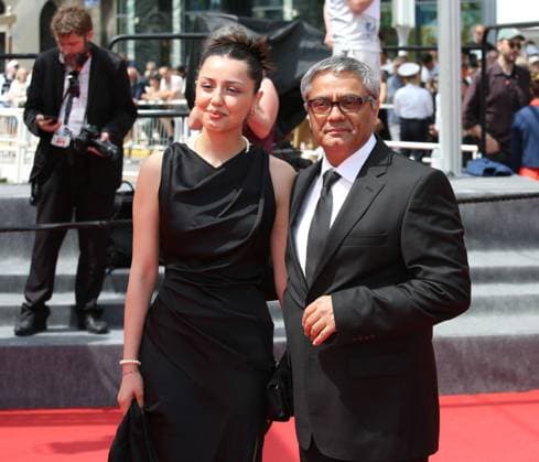77eme Festival International du Film de Cannes Marches du film The Seed of the Sacred Fig 77th Cannes Film Festival Red carpet of the film The seed of the sacred fig Mohammad Rasoulof and his daughter 305499 2024 05 24 Cannes France  Copyright: xIsabellexVautierx xStarfacex STAR_305499_023