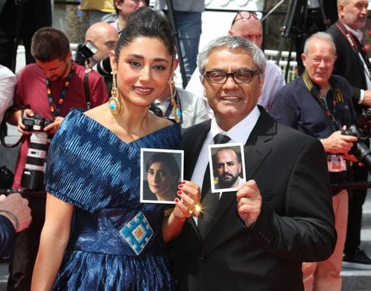 77eme Festival International du Film de Cannes Marches du film The Seed of the Sacred Fig 77th Cannes Film Festival Red carpet of the film The seed of the sacred fig Golshifteh Farahani and Mohammad Rasoulof 305499 2024 05 24 Cannes France  Copyright: xIsabellexVautierx xStarfacex STAR_305499_041
