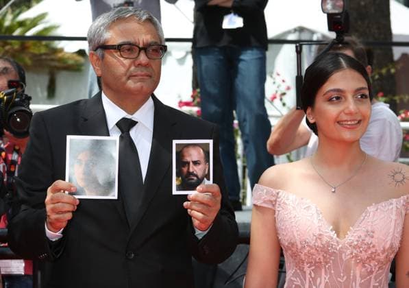 77eme Festival International du Film de Cannes Marches du film The Seed of the Sacred Fig 77th Cannes Film Festival Red carpet of the film The seed of the sacred fig Mohammad Rasoulof and Setareh Maleki 305499 2024 05 24 Cannes France  Copyright: xIsabellexVautierx xStarfacex STAR_305499_055