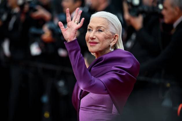 77eme Festival International du Film de Cannes Montee des marches du film La plus precieuse des marchandises Festival de Cannes 2024 77e Ã dition montee La plus precieuse des marchandises Helen Mirren 305502 2024 05 24  Copyright: xLionelxGuericolas MPPx STAR_305502_006