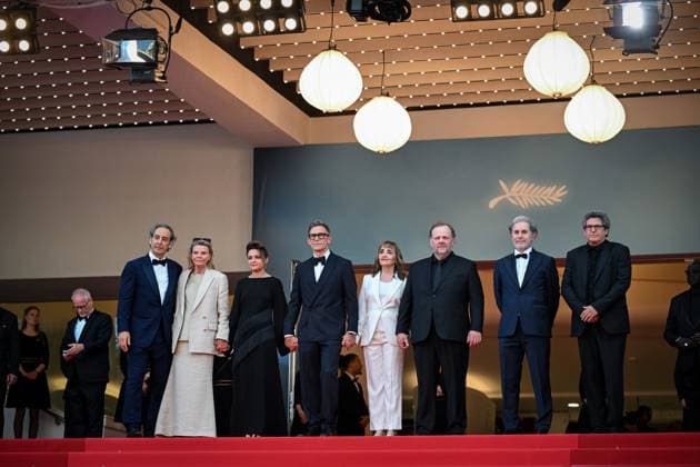 77eme Festival International du Film de Cannes Montee des marches du film La plus precieuse des marchandises Festival de Cannes 2024 77e Ã dition montee La plus precieuse des marchandises Alexandre Desplat, Florence Gastaud, Michel Hazanavicius, Dominique Blanc, GrÃ gory Gadebois, Serge Hazanavicius ,Patrick Sobelman 305502 2024 05 24  Copyright: xLionelxGuericolas MPPx STAR_305502_020