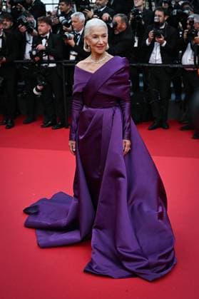 77eme Festival International du Film de Cannes Montee des marches du film La plus precieuse des marchandises Festival de Cannes 2024 77e Ã dition montee La plus precieuse des marchandises Helen Mirren 305502 2024 05 24  Copyright: xLionelxGuericolas MPPx STAR_305502_058