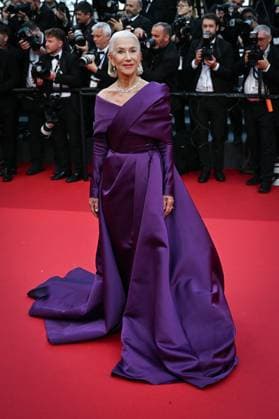 77eme Festival International du Film de Cannes Montee des marches du film La plus precieuse des marchandises Festival de Cannes 2024 77e Ã dition montee La plus precieuse des marchandises Helen Mirren 305502 2024 05 24  Copyright: xLionelxGuericolas MPPx STAR_305502_060