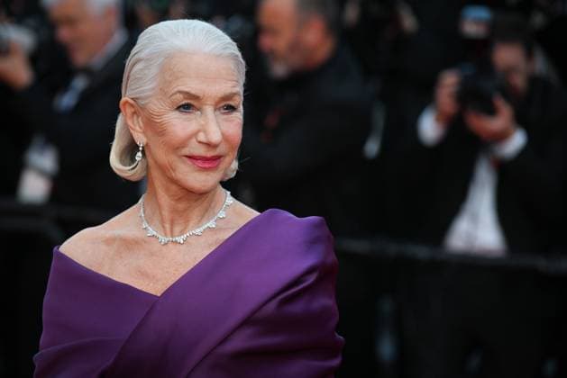 77eme Festival International du Film de Cannes Montee des marches du film La plus precieuse des marchandises Festival de Cannes 2024 77e Ã dition montee La plus precieuse des marchandises Helen Mirren 305502 2024 05 24  Copyright: xLionelxGuericolas MPPx STAR_305502_061