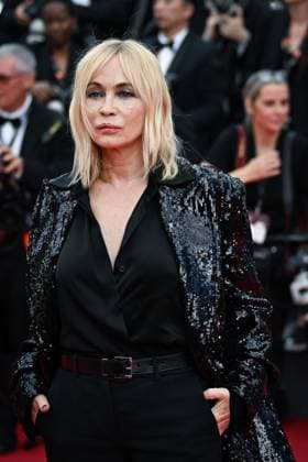 77eme Festival International du Film de Cannes Montee des marches du film La plus precieuse des marchandises Festival de Cannes 2024 77e Ã dition montee La plus precieuse des marchandises Emmanuelle Beart 305502 2024 05 24  Copyright: xLionelxGuericolas MPPx STAR_305502_095