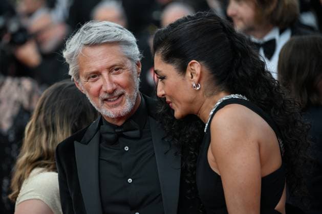 77eme Festival International du Film de Cannes Montee des marches du film La plus precieuse des marchandises Festival de Cannes 2024 77e Ã dition montee La plus precieuse des marchandises Antoine De Caunes 305502 2024 05 24  Copyright: xLionelxGuericolas MPPx STAR_305502_108